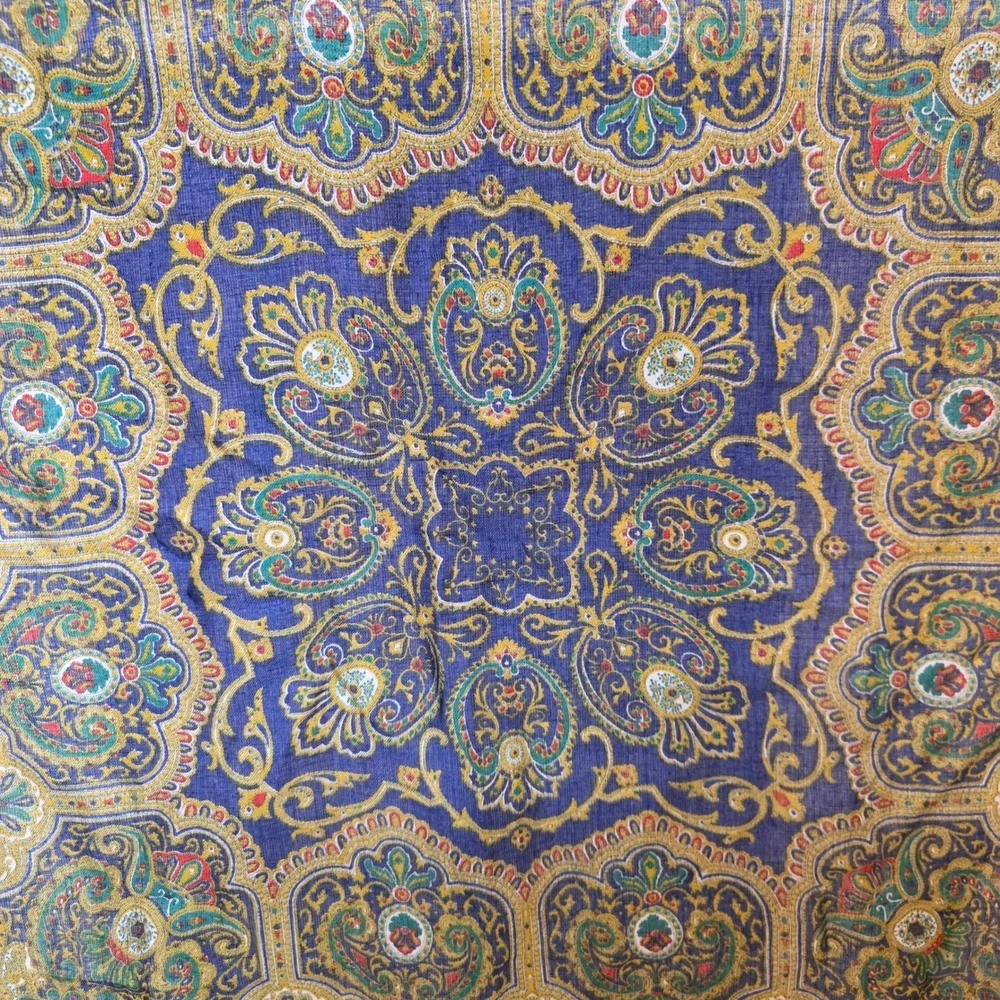 N/A vintage square